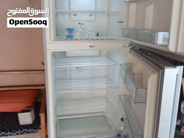 ثلاجه اجنيس ايطالي للبيع