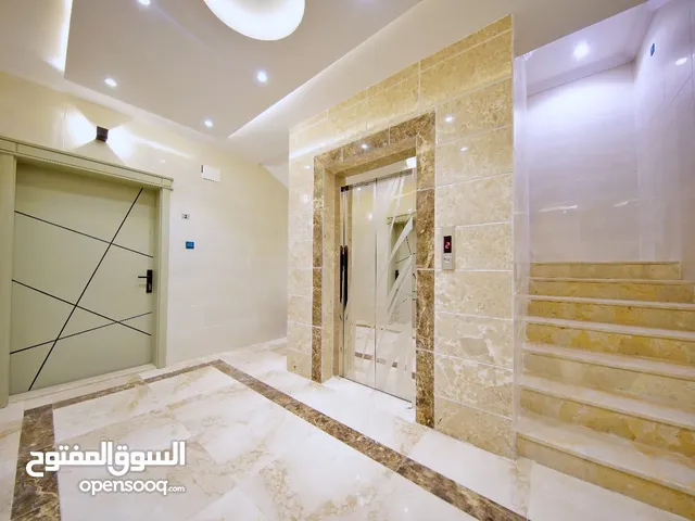 12m2 4 Bedrooms Apartments for Rent in Mecca Waly Al Ahd
