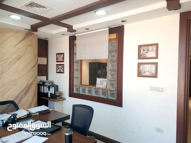 60 m2 Offices for Sale in Amman Medina Street