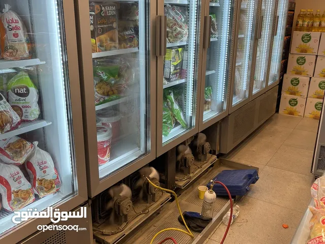 صيانة تلاجات العرض