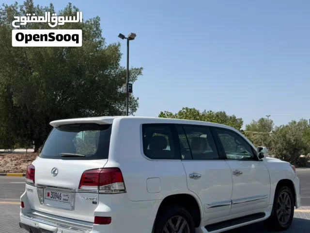 Lx570 نظيف جدا مع رقم خماسي مرتب الموتر لا يحتاج شي طق سلف وامشي