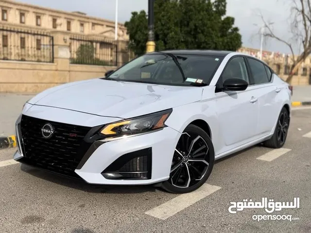 نيسان التيما 2023 SR