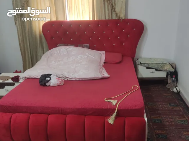 غرفة نوم مستعملة للبيع
