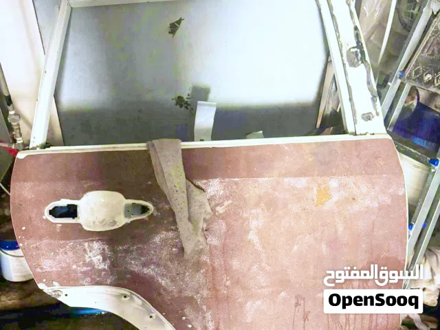 باب تويوتا راف فور 2022 يمين السائق امامي
