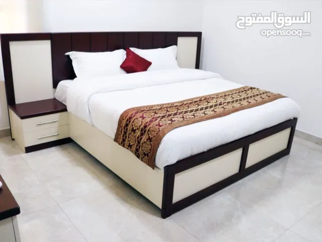 شقق فندقية وغرف مناسبة للعوائل مقابل مول عمان بوشر