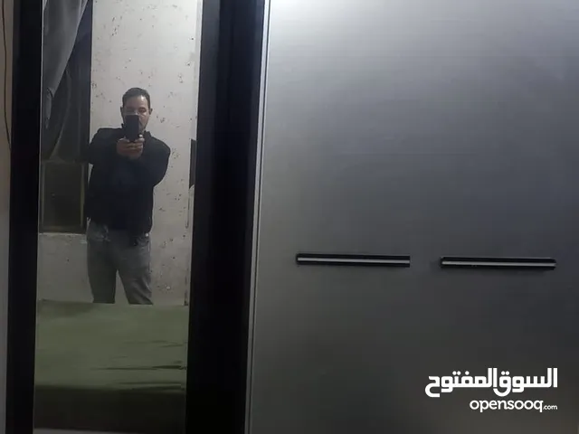غرفة نوم للبيع
