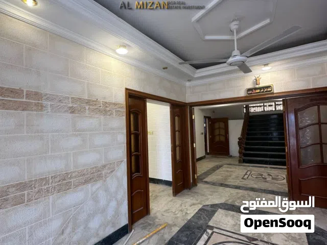 1000 m2 More than 6 bedrooms Villa for Rent in Basra Baradi'yah