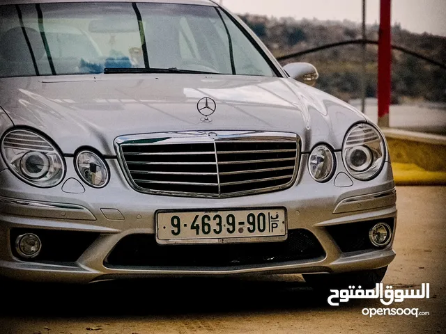 مارسيدس E240
