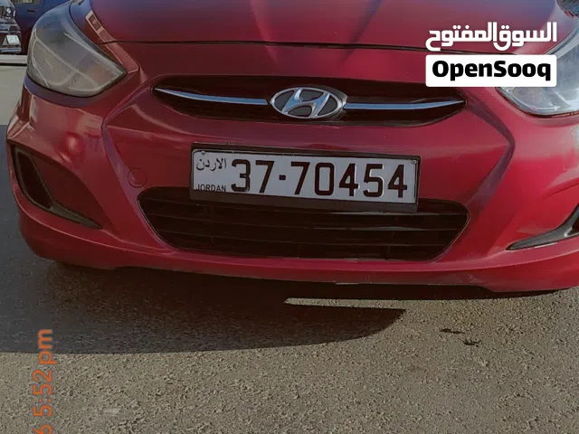 2018 هيونداي اكسنت Standard