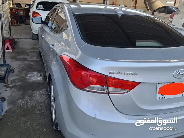 Used Hyundai Elantra in Sharjah
