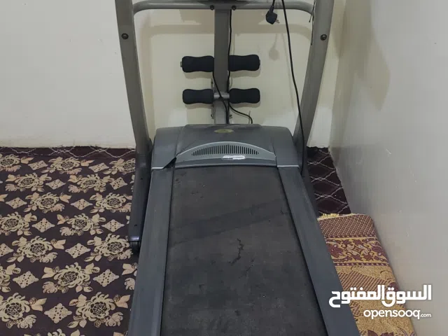 مشاية رياضية مستعمل نضيف