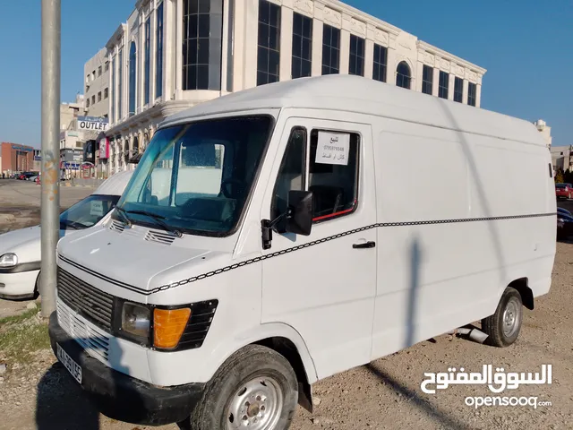 Used Mercedes Benz Other in Amman