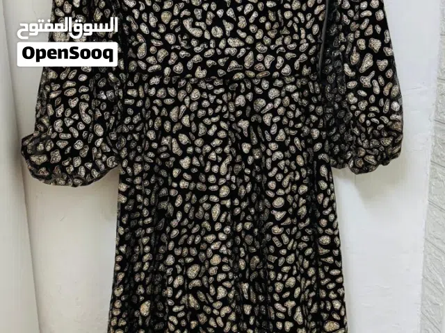 فساتين سهره للبيع