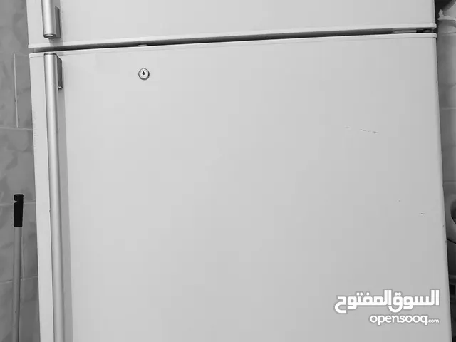 ثلاجه بحاله جديده استخدام بسيط غساله بحاله جديد استخدام شيء بسيط