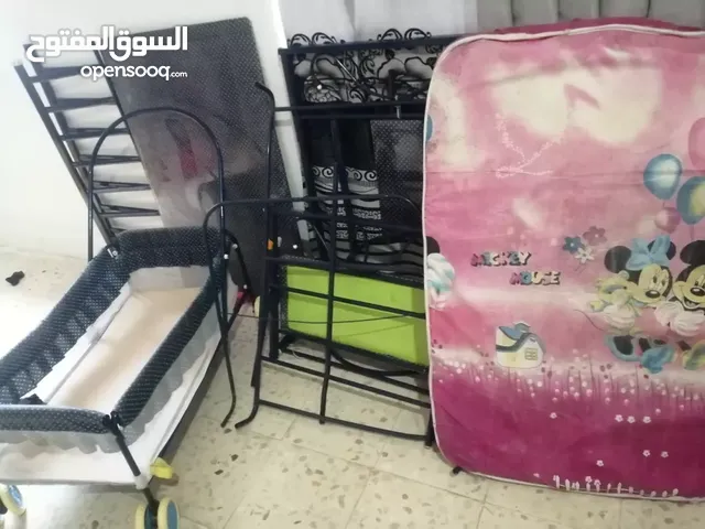 تخت بيبي حجم صغير حجم كبير كامل الأغراض