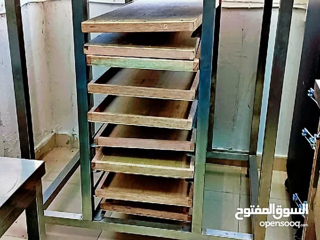معدات مطعم بيتزاء للبيع بصفه عاجله