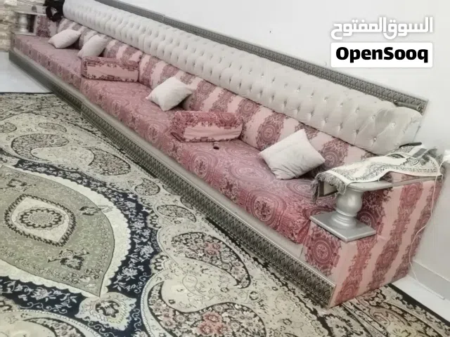 كنب نظيف للبيع ب 70 ريال قابل للتفاوض