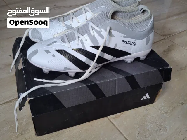 سبيدرو كعب ربي يبارك جديد مش ملعوب بيه مقاس 42