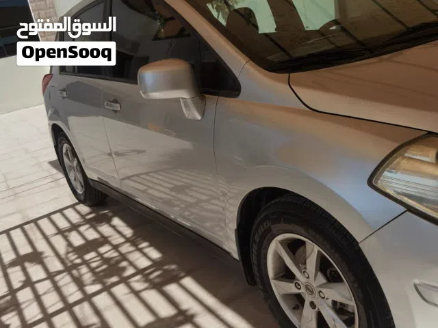 نيسان فيرسا 2012 SV