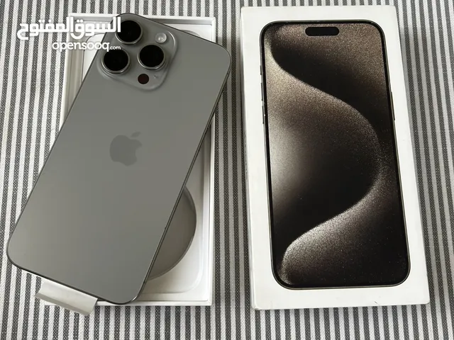 Iphone 15 pro max natural titanium 256 GB used like new