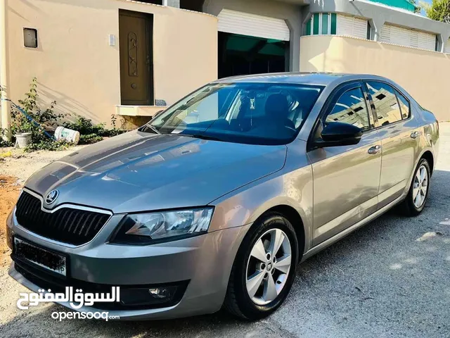 سكودا اوكتافيا 2016