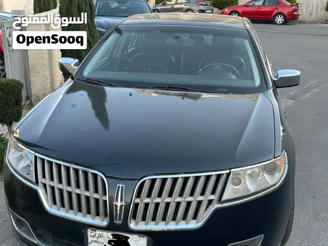 2012 Lincoln MKZ Standard