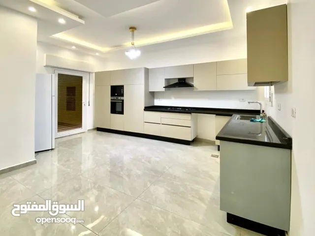 210m2 5 Bedrooms Apartments for Rent in Tripoli Al-Serraj