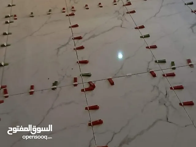 معلم سيراميك ورخام ارضيات وجدران ومسابح