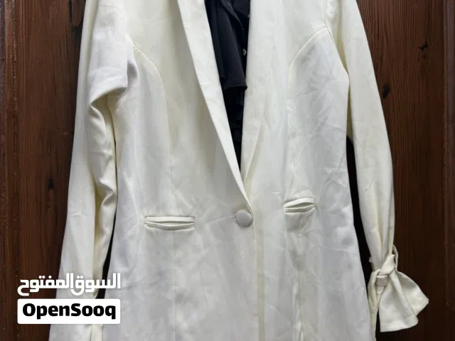 للبيع موقع جبل نزهه اطقم رسمي والسعر حريقه