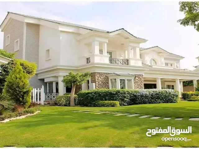 350 m2 5 Bedrooms Villa for Sale in Cairo Madinaty