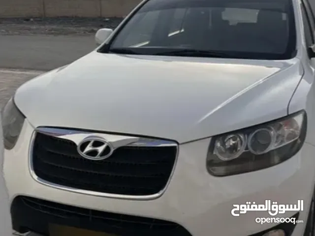 Used Hyundai Santa Fe in Al Dhahirah