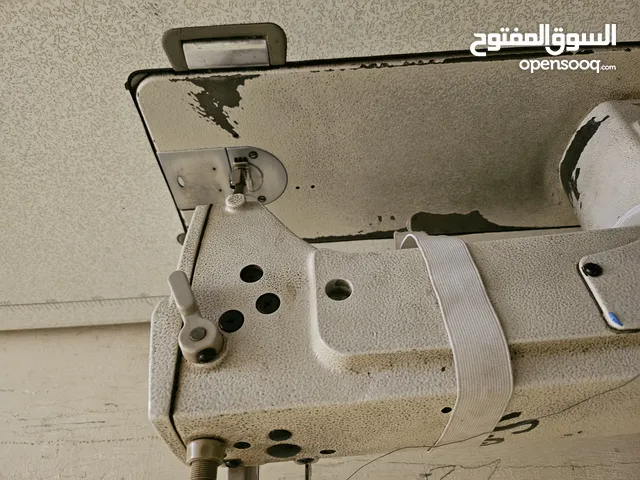 ماكبنه خياطه مصانع بحاله جيده
