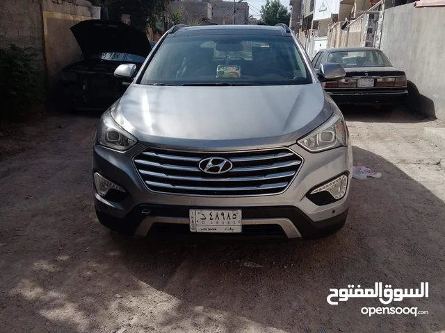 Used Hyundai Grand Santa Fe in Baghdad