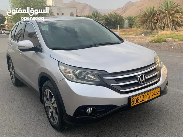 Used Honda CR-V in Al Dakhiliya