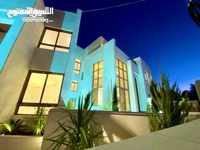 680m2 5 Bedrooms Villa for Sale in Amman Dabouq