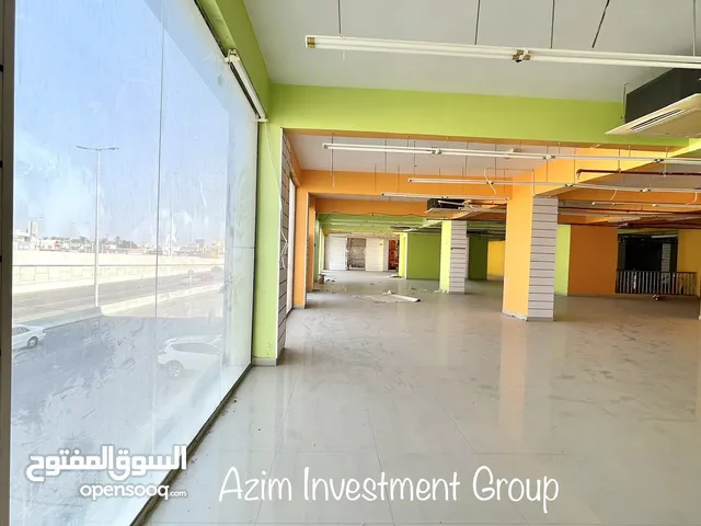 Showroom for rent in prime location Barka-First Floor-Near Barka Municipality-