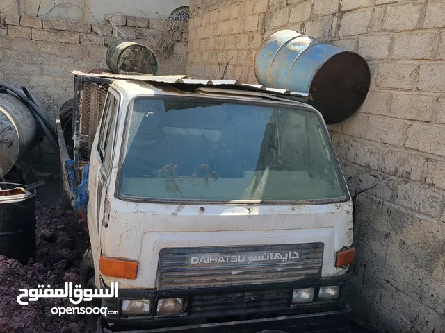 Box Daihatsu 1970 in Sana'a