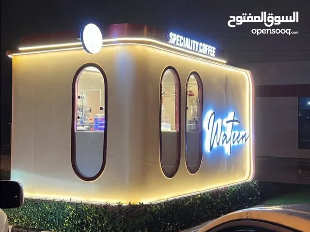 مصنع منابر لتصنيع عربات الطعام و الترك فود كرفانات متنقله