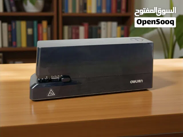 كابسة أوراق كهربائية ترتيب أوراقك صار أسهل وأسرع! تشتغل بالكهرباء أو ببطاريتين فقط  تصميم عصري وثابت