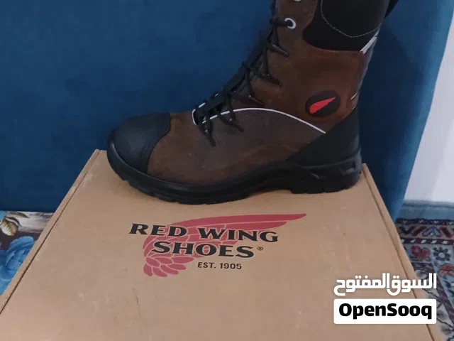 45 Sport Shoes in Tripoli