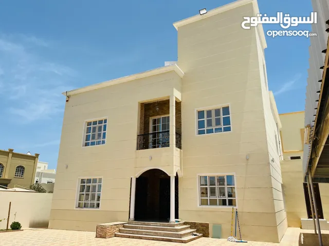 385 m2 5 Bedrooms Villa for Sale in Muscat Al Maabilah