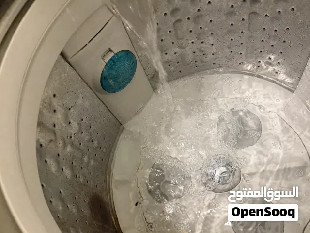 للبيع غسالة + عربية أطفال