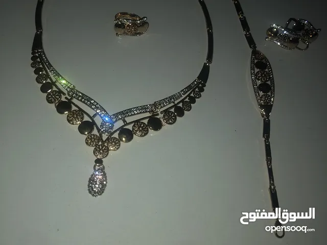 اكسسوارات 4 قطع