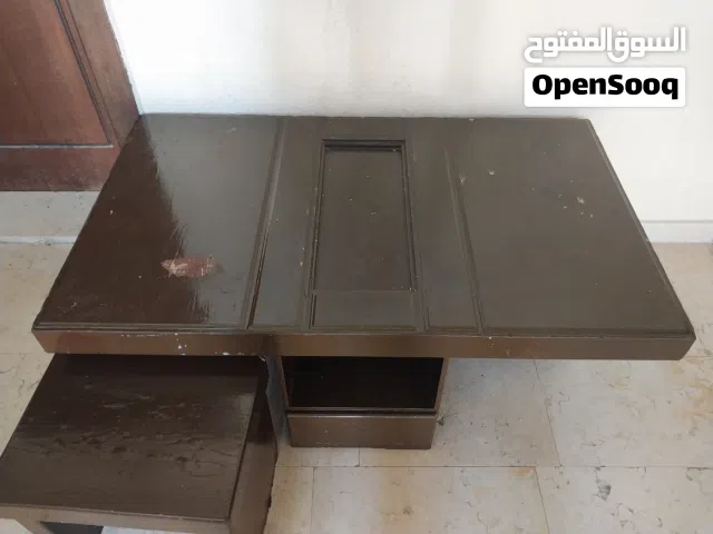 طاوله خشب ماكن جدا