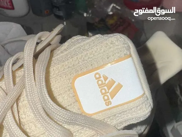 Beige Sport Shoes in Amman