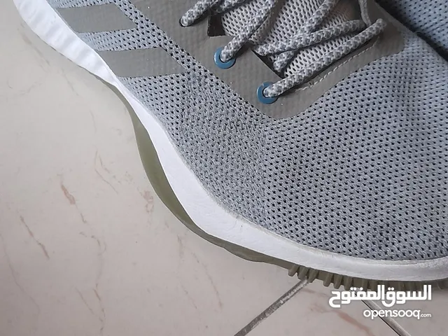 44 Casual Shoes in Sharjah
