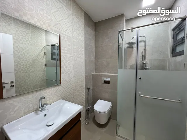 Apartment for sale at Jabal Amman ( Property 31334 )-174804578