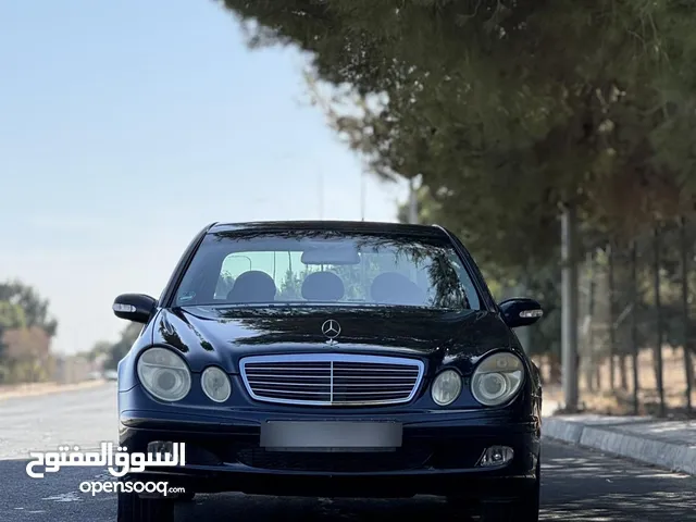 Marcedes benz E200 2003