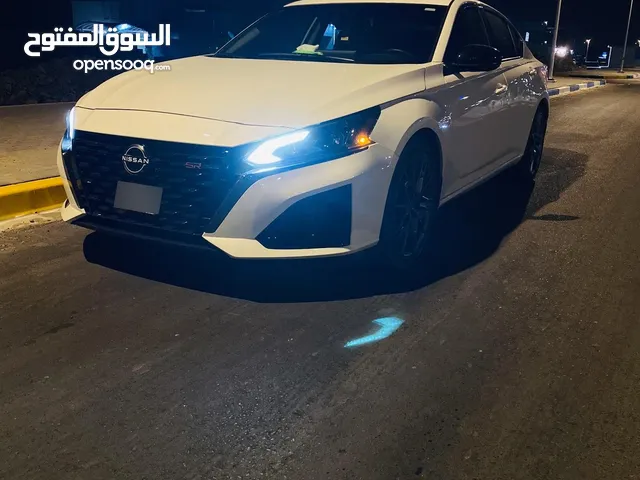 Used Nissan Altima in Basra