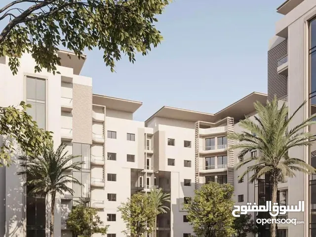sh- شقة للبيع في التجمع بخصم 40% في كمبوند Rivali امام كمبوند هايد بارك و دقائق من الجامعه الامريكية
